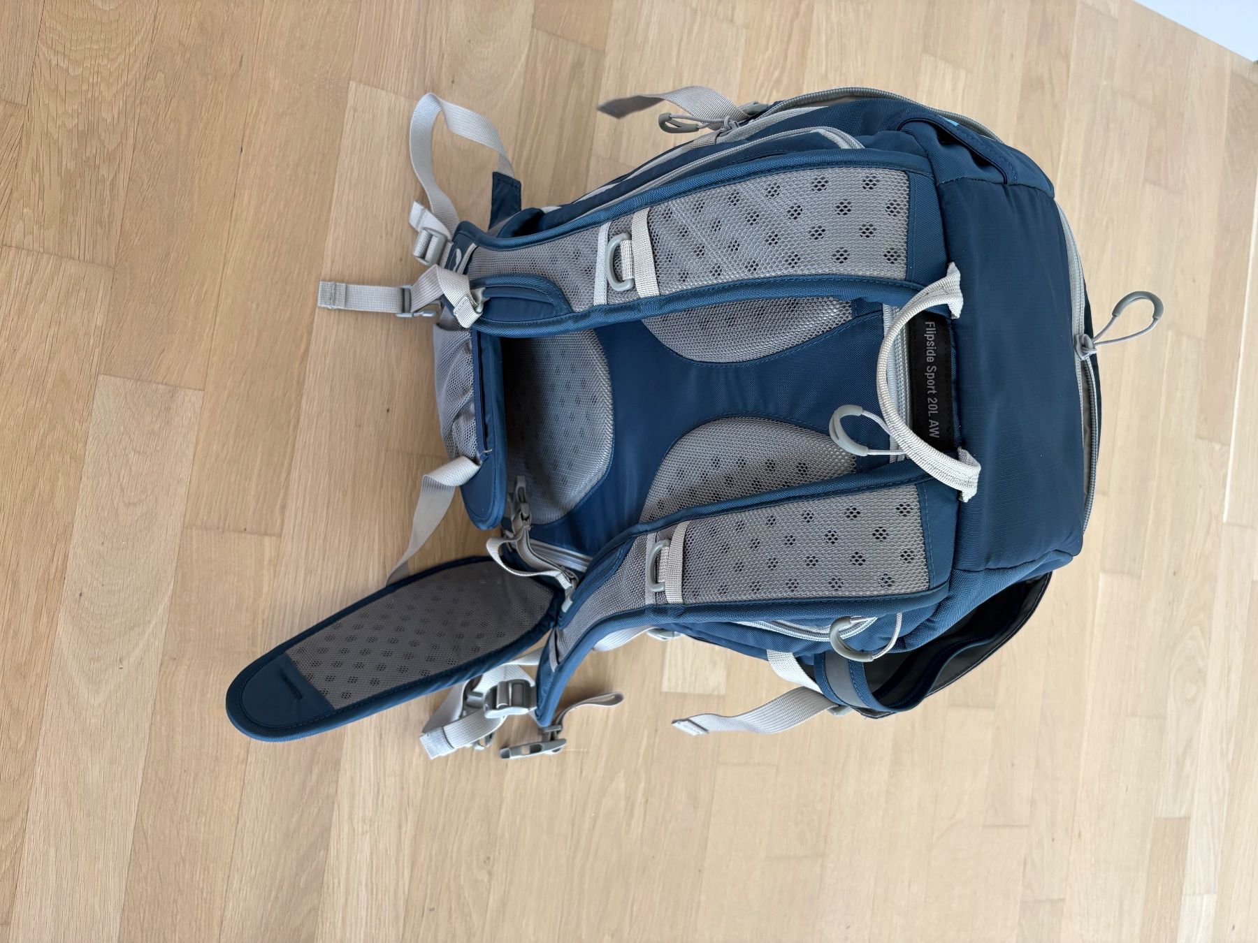 Zaini: Fotorucksack und Stativ – Usato da Wittenbach venduto da Gtw100