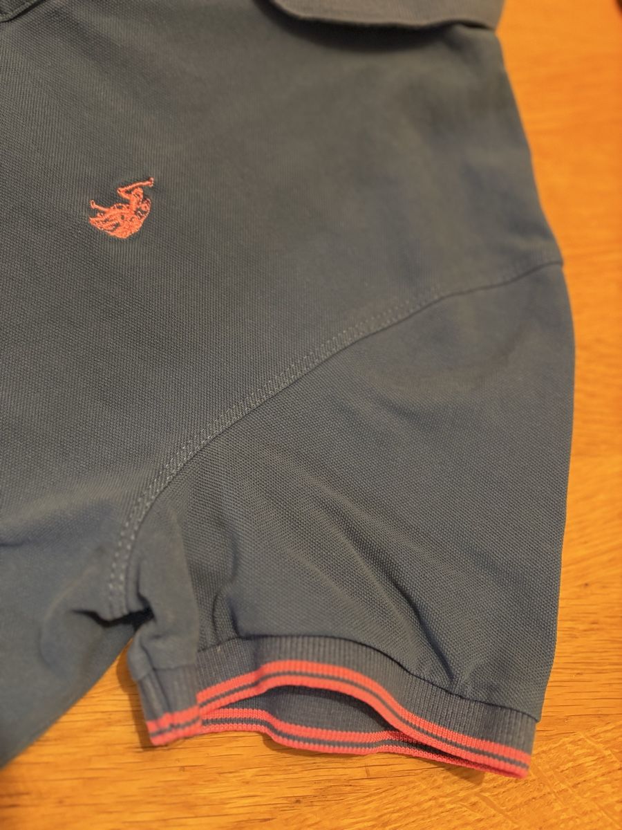 US Polo Magliette Polo: Tshirt U.S.POLO ASSN. taille M – Usato da Attalens venduto da Skorpionica