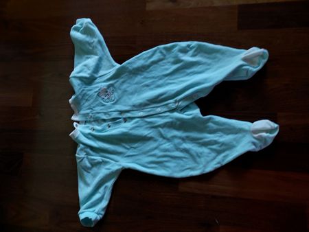 Baby Schlafanzug, hellblau, Grösse 68/74