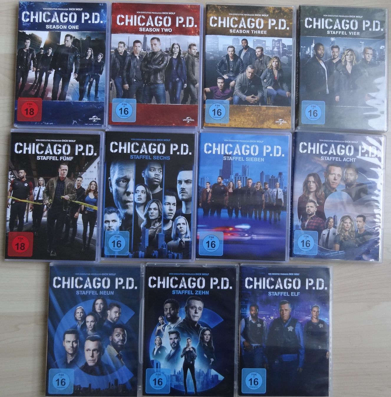 Tous les DVDs: Chicago P.D. Staffeln 1-11 DVD Set – D'occasion à Hinterkappelen par 5CH