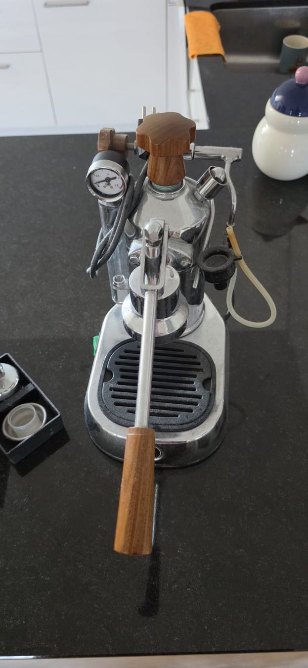 La Pavoni Macchine per caffè & Macchine per espresso: La Pavoni Professional Siebträgermaschine – Usato da Turgi venduto da Ricarido08 3