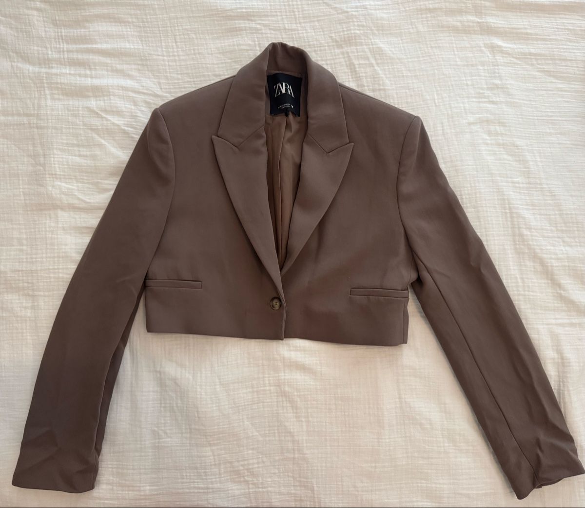 Zara Jacken: Cropped Blazer Zara Gr.XS – Gebraucht aus Aarau von beckywhite