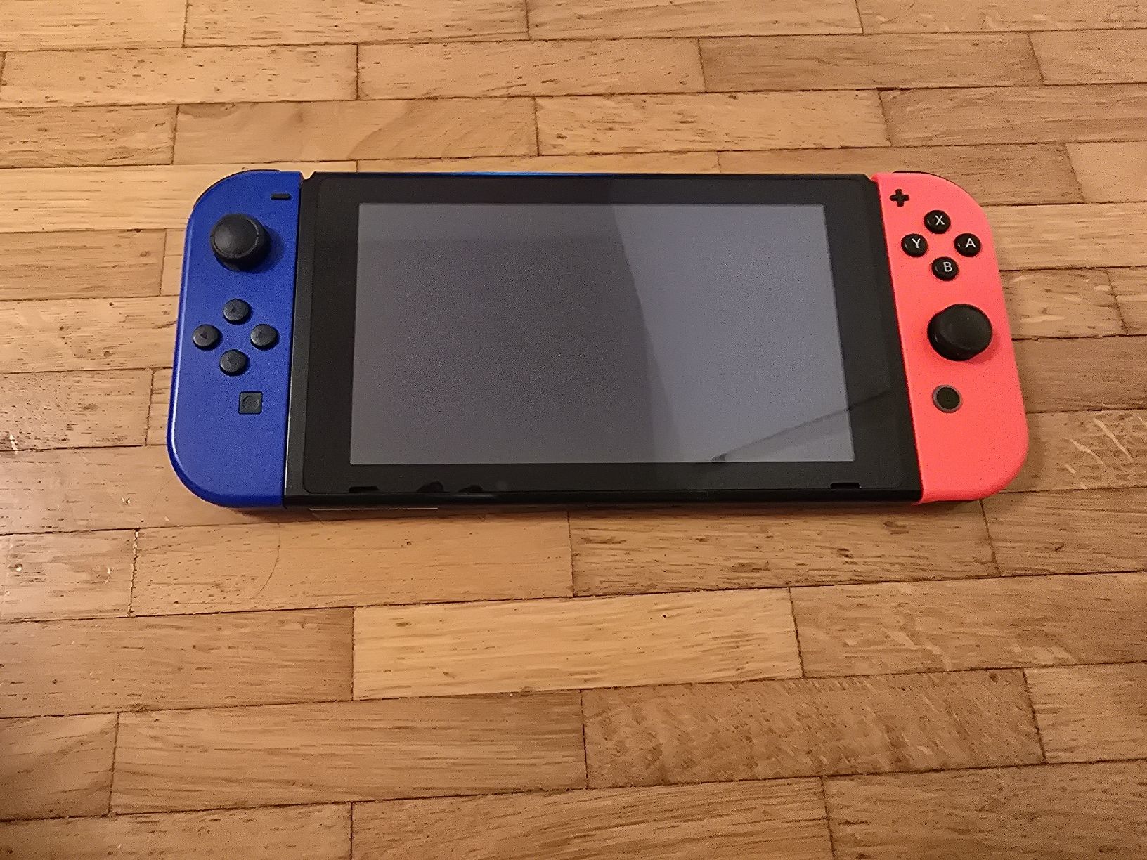 Nintendo Consoles: Nintendo Switch1 Dock and Controllers – D'occasion à Jona par nin_qcj5 5