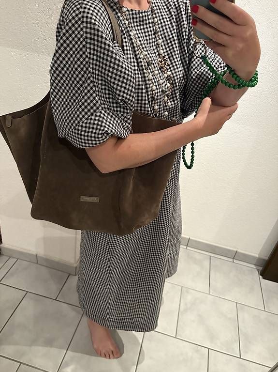 Taschen für Damen: Gianni Chiarini Dua Tasche Large Wildleder – Gebraucht aus Unterägeri von mar_96hk 4