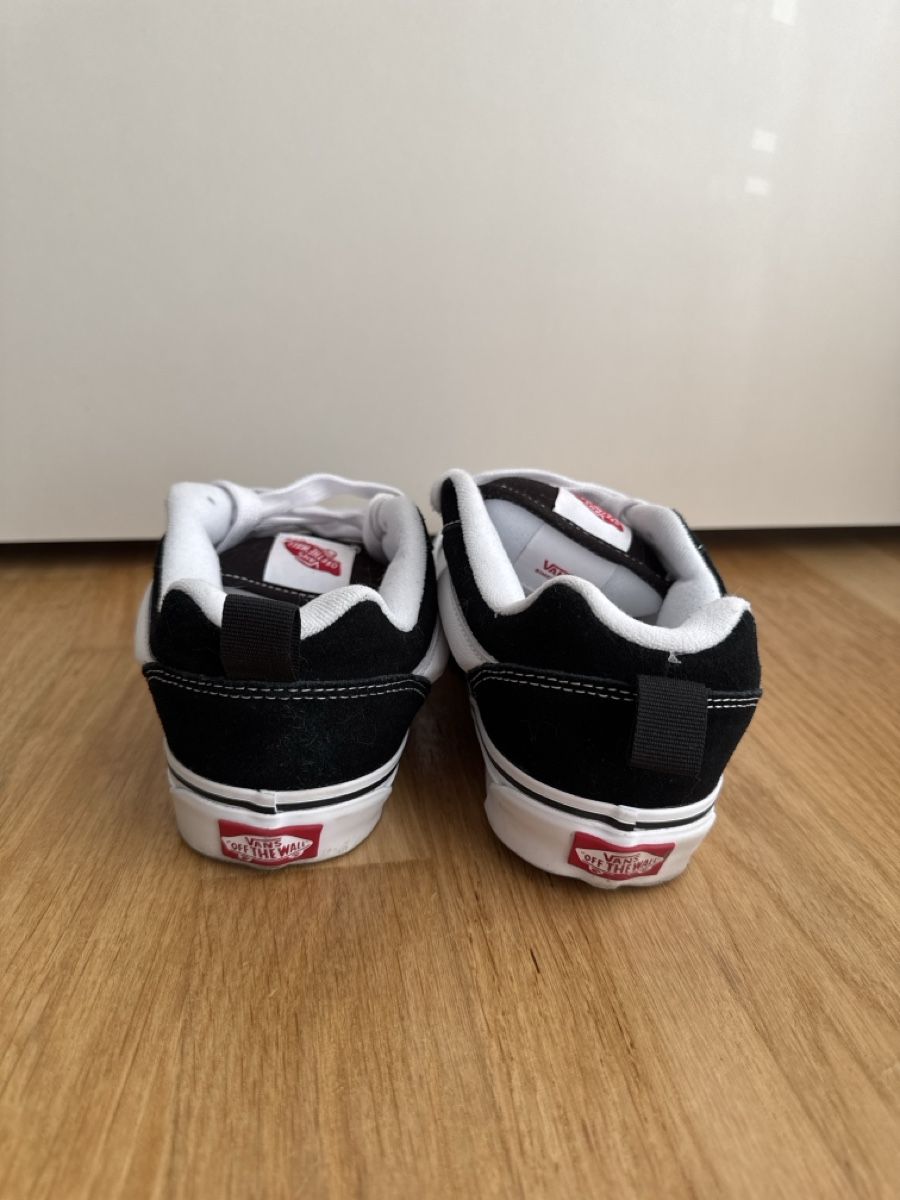 Vans Herrenschuhe: Vans Knu Skool Schuhe – Gebraucht aus Frauenfeld von m_19h 6