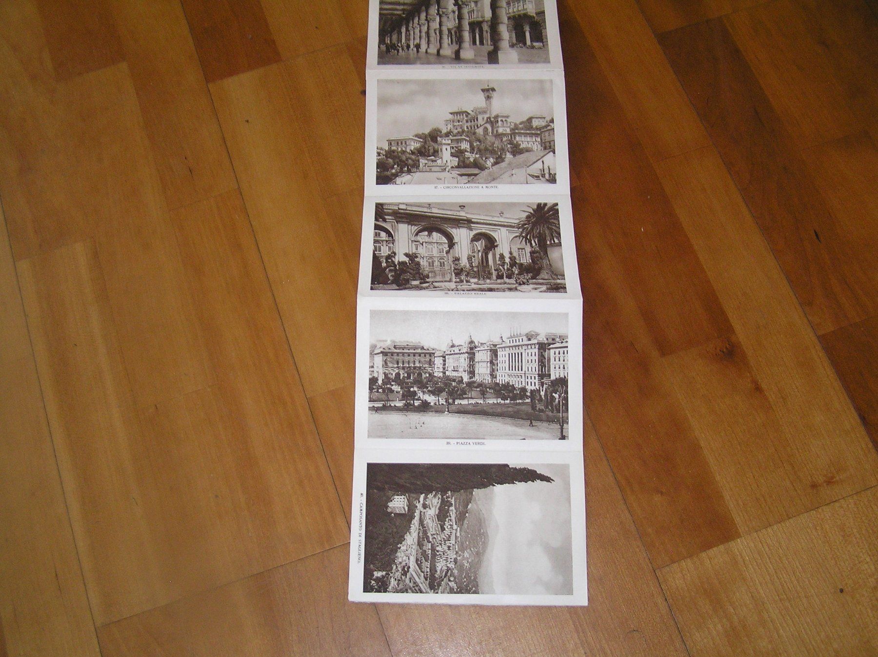Cartoline postali: 40er Alte kartenblock über Genua – Usato da Lumbrein venduto da made02 4
