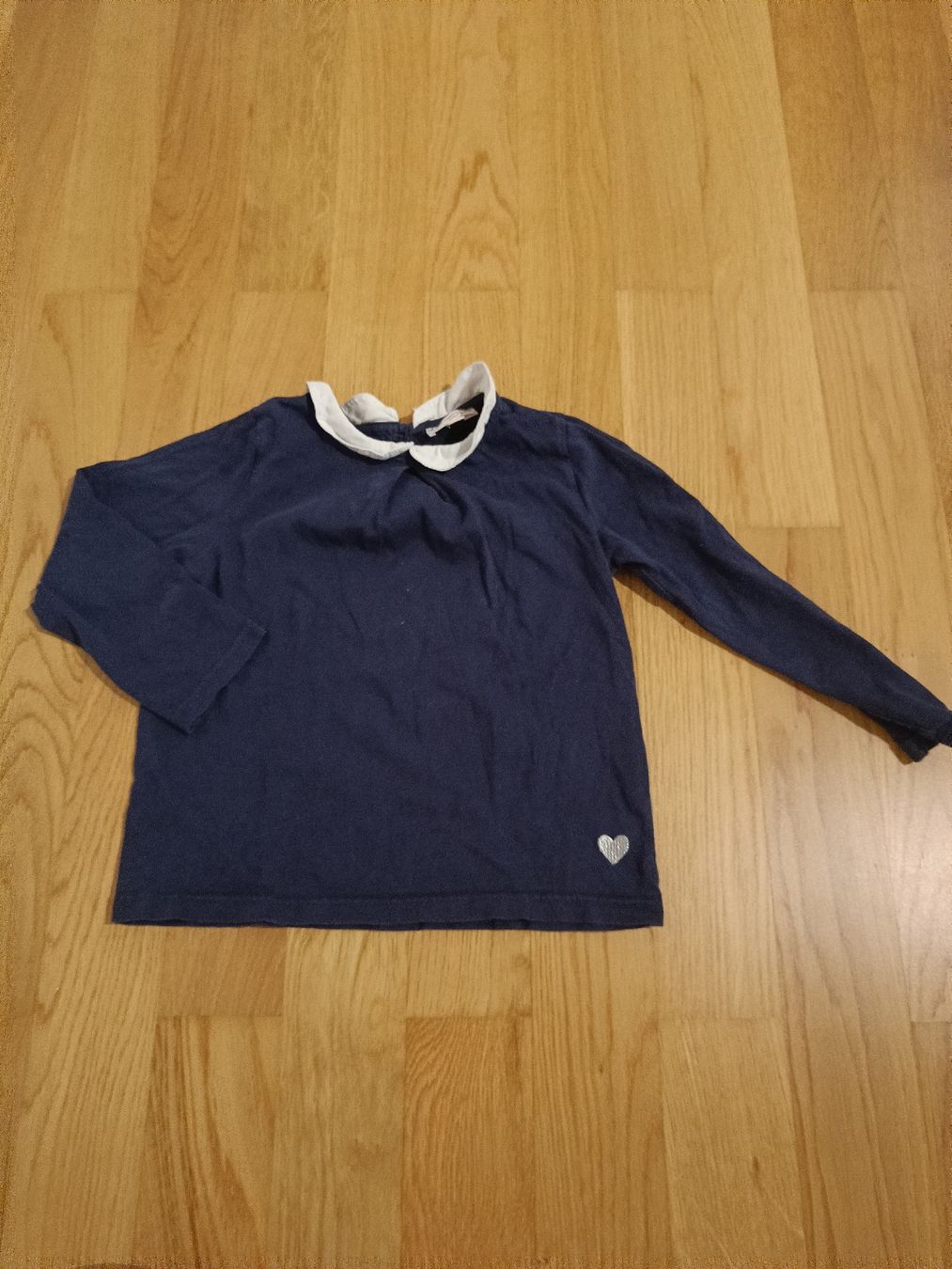Pulls et sweat-shirts: Pullover Grösse 104 – D'occasion à Jaberg par urig17.