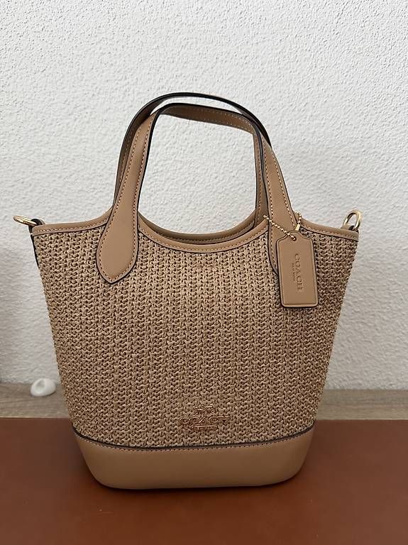 Coach Borse da donna: Coach bag stroh Hanna beuteltasche – Nuovo (secondo la descrizione) da Andermatt venduto da poprostukropka