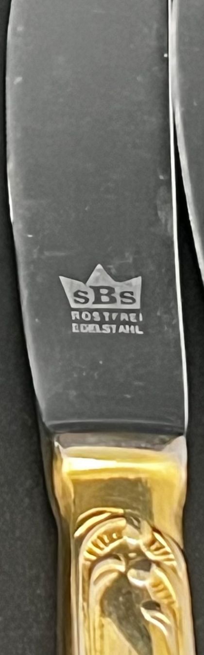 Besteck & Tafelsilber: 23/24 Karat Besteck Hartvergoldet – Gebraucht aus Basel von  9
