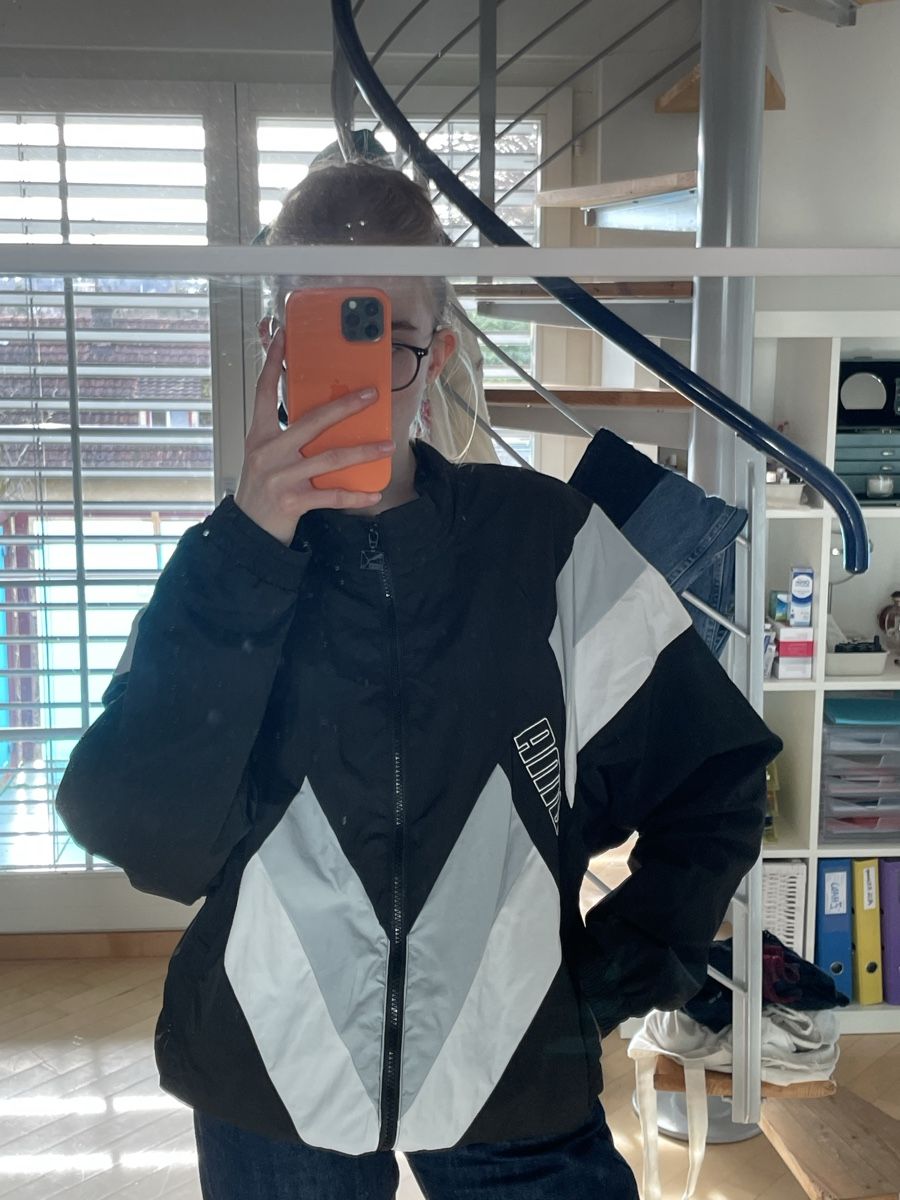 Puma Giacche: Puma schwarze Übergangsjacke, Grösse S – Nuovo (secondo la descrizione) da Volketswil venduto da yar_c9dx