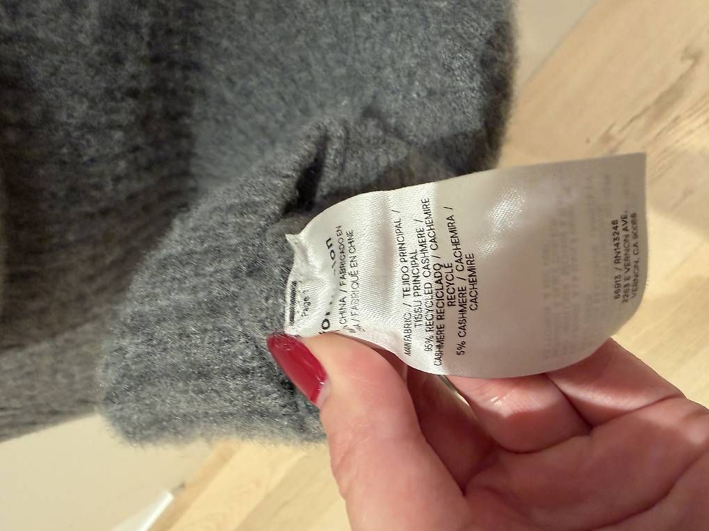 Maglioni & Felpe: Kaschmir Pullover | Reformation | grau – Usato da Wettingen venduto da Lamadeux 2