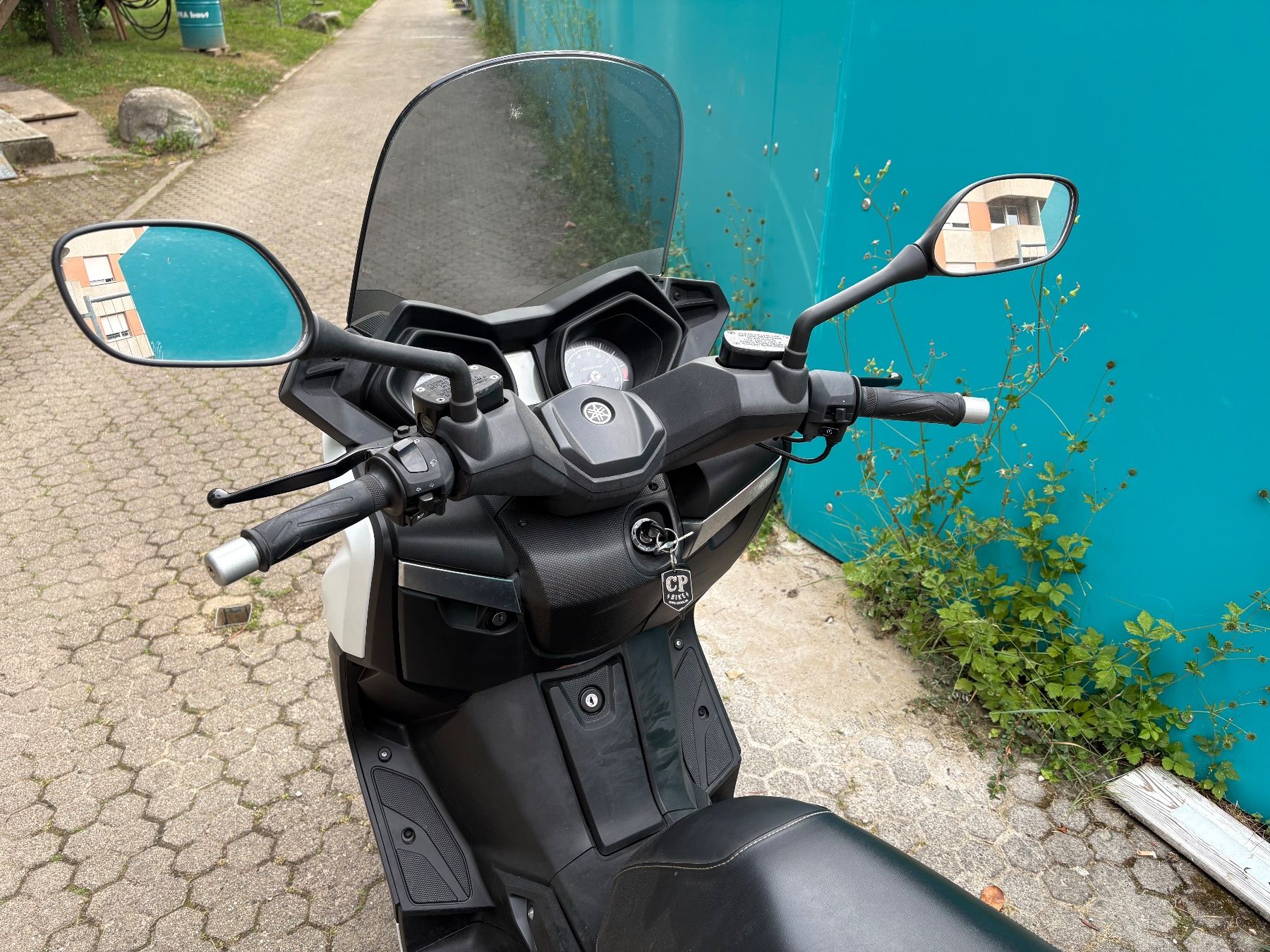Yamaha Scooter: Yamaha XMAX 400 - Sommer-Roller 🛵 – Usato da Arlesheim venduto da Swiss_family 7