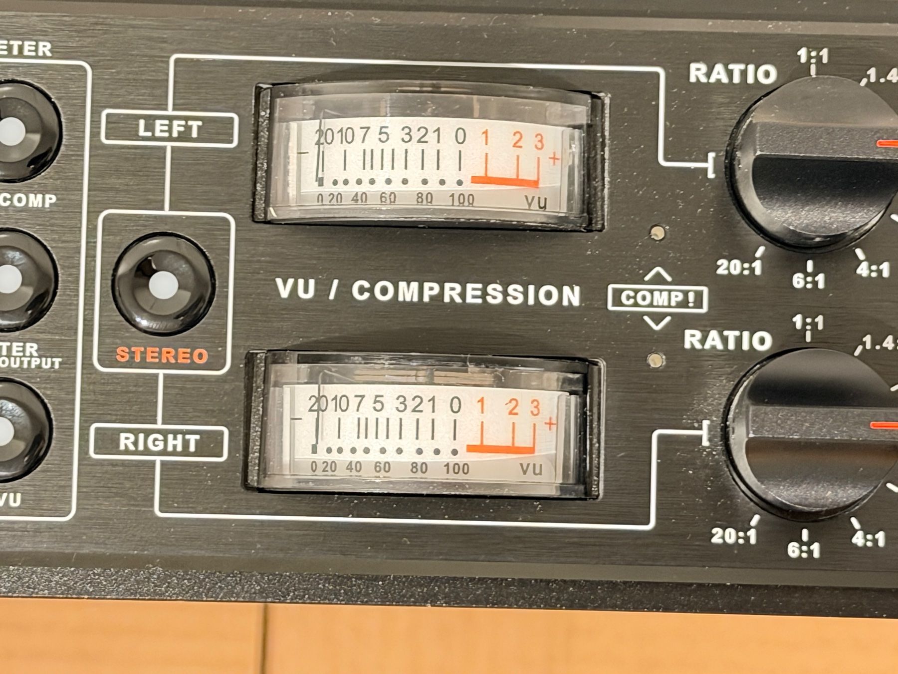 Strumenti musicali: Dangerous Music Compressor (VCA) - OVP – Usato da Zug venduto da ebojfm 1