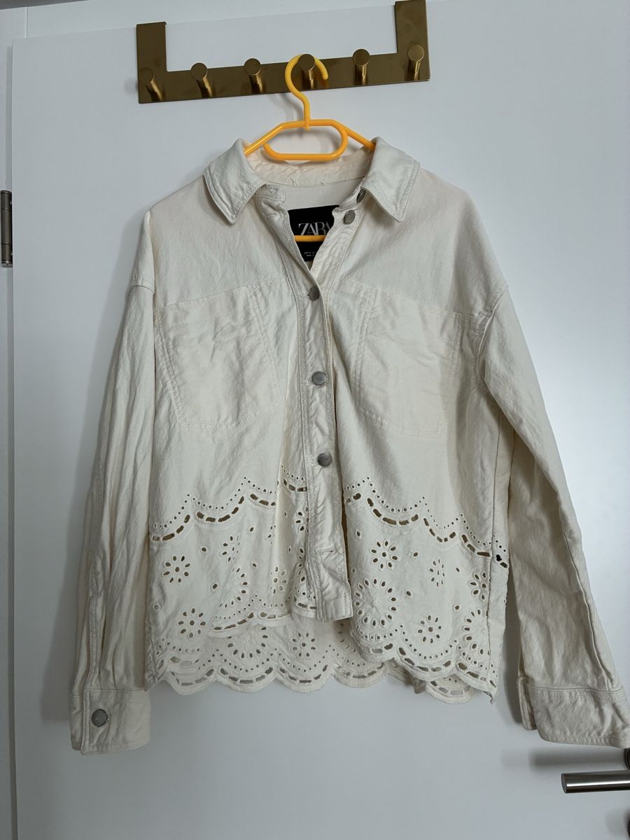 Zara Jacken: Jeansjacke ZARA Grösse XS – Gebraucht aus Alpthal von Jaeger88