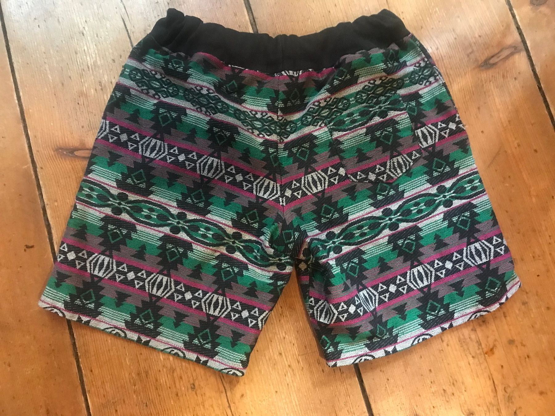 Hosen: Pigeon Shorts Baumwolle Unisex M – Gebraucht aus Rhäzüns von duudii 1