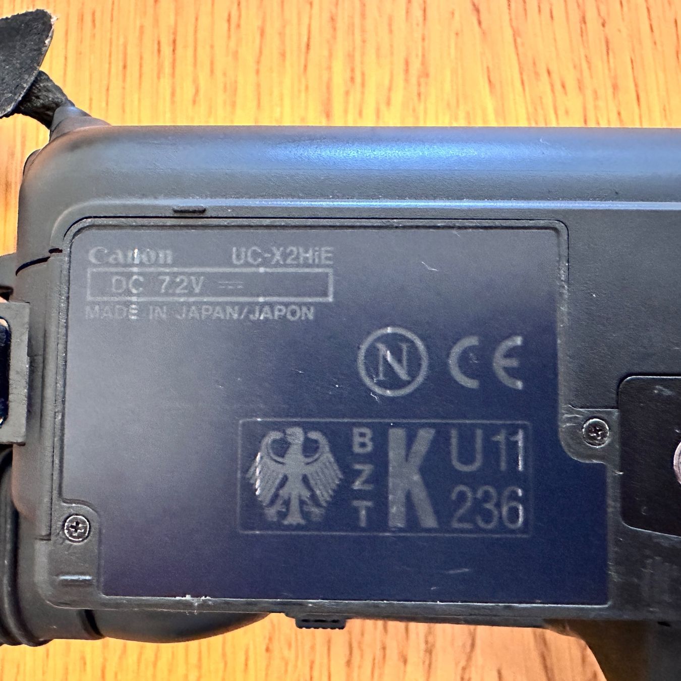 Canon Videocamere: Canon UC-X2 Hi Camcorder, 8mm – Usato da affoltern am albis venduto da bakee 7