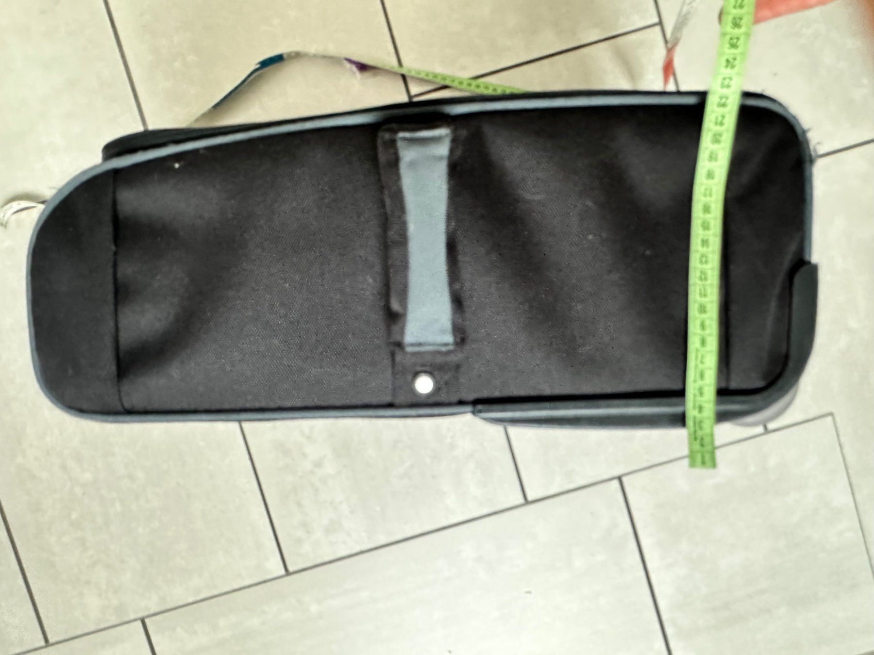 Valigie: Handgepäckkoffer mit Rollen – Usato da Kestenholz venduto da Cdk10 3