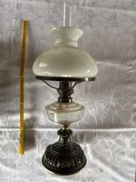 Antike Petroleumlampe, Glas, Messing - Top Zustand!