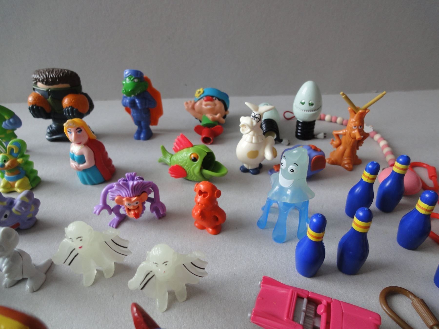 Giocattoli: Ca. 52 Kunststoff - Figuren – Usato da Chur venduto da omonia 2