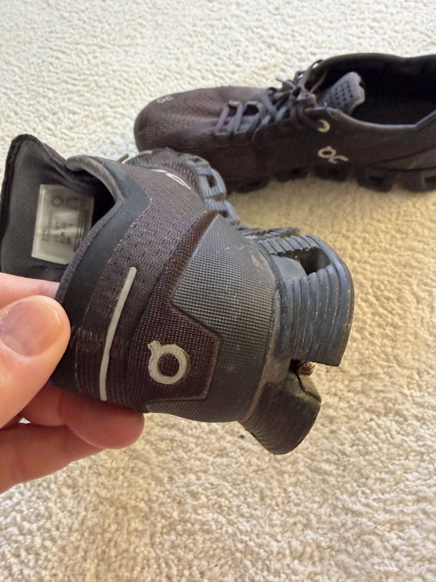 On Scarpe da uomo: Scarpe On Running donna EUR 38 usurate – Usato da Lugano venduto da can_xdd8 5