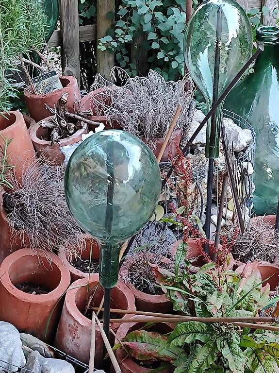 Toutes les décorations: Gartendeko aus Glasflaschen  Komplettpaket – D'occasion à Frick par fendiartax 2