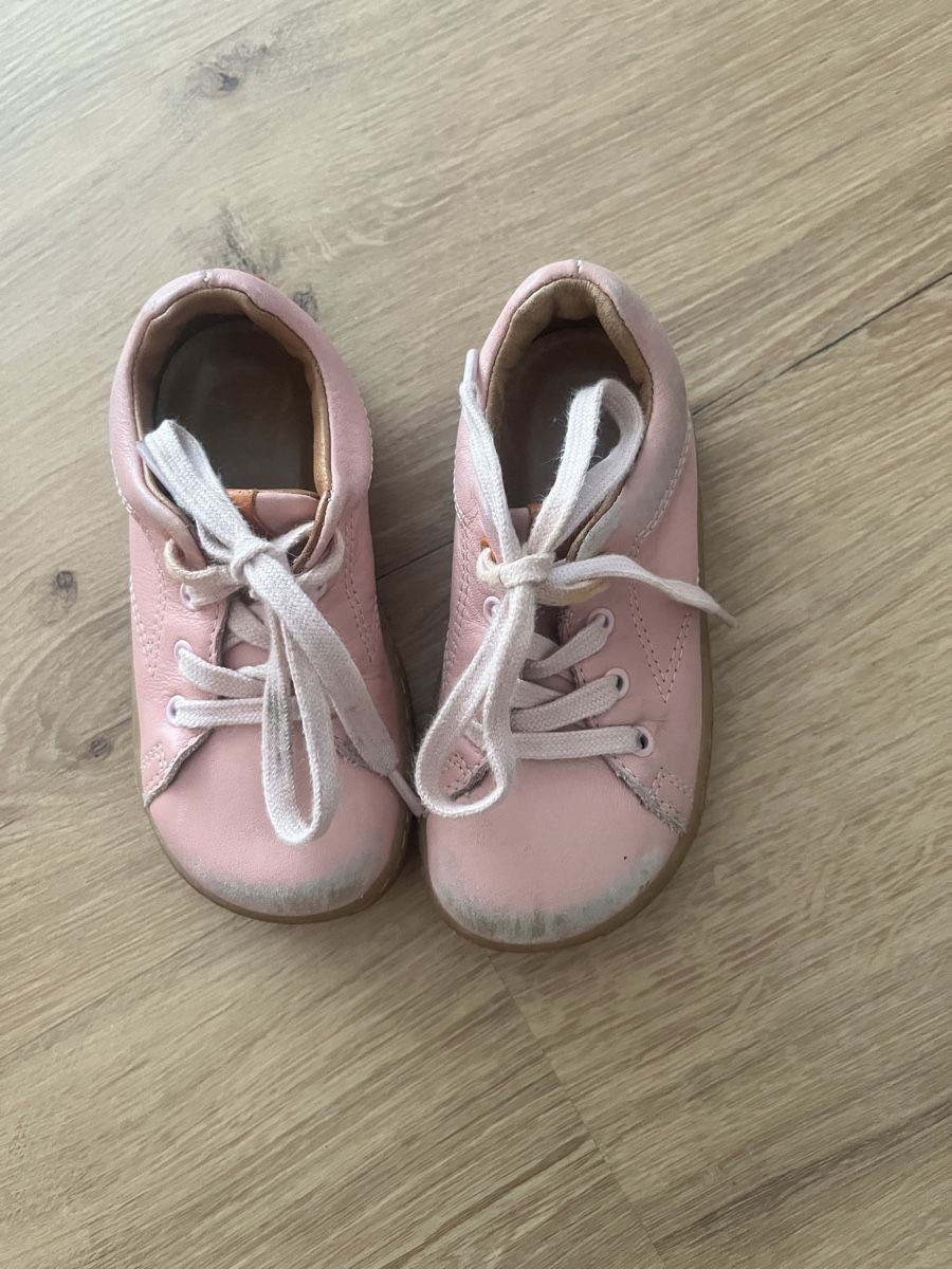 Elefanten Schuhe für Mädchen: Elefantenschuh Gr. 23 Leder – Gebraucht aus Unterägeri von mar_6gzc