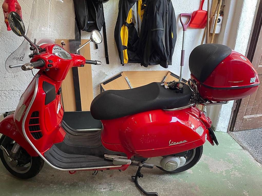 Scooter: Vendo vespa in perfetto stato – Usato da Caslano venduto da RainaG 3