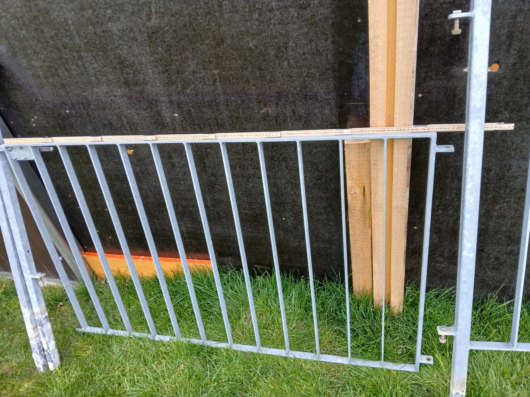 Balustrades: Geländer mit Tor Occ. – D'occasion à Pfaffnau par Hansrudi 2