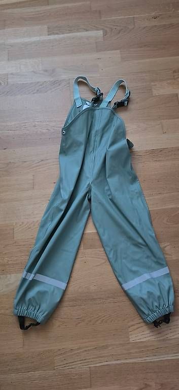 Pantaloni: Wasserfeste Regenhosen 110/116 – Usato da Aarburg venduto da vere86