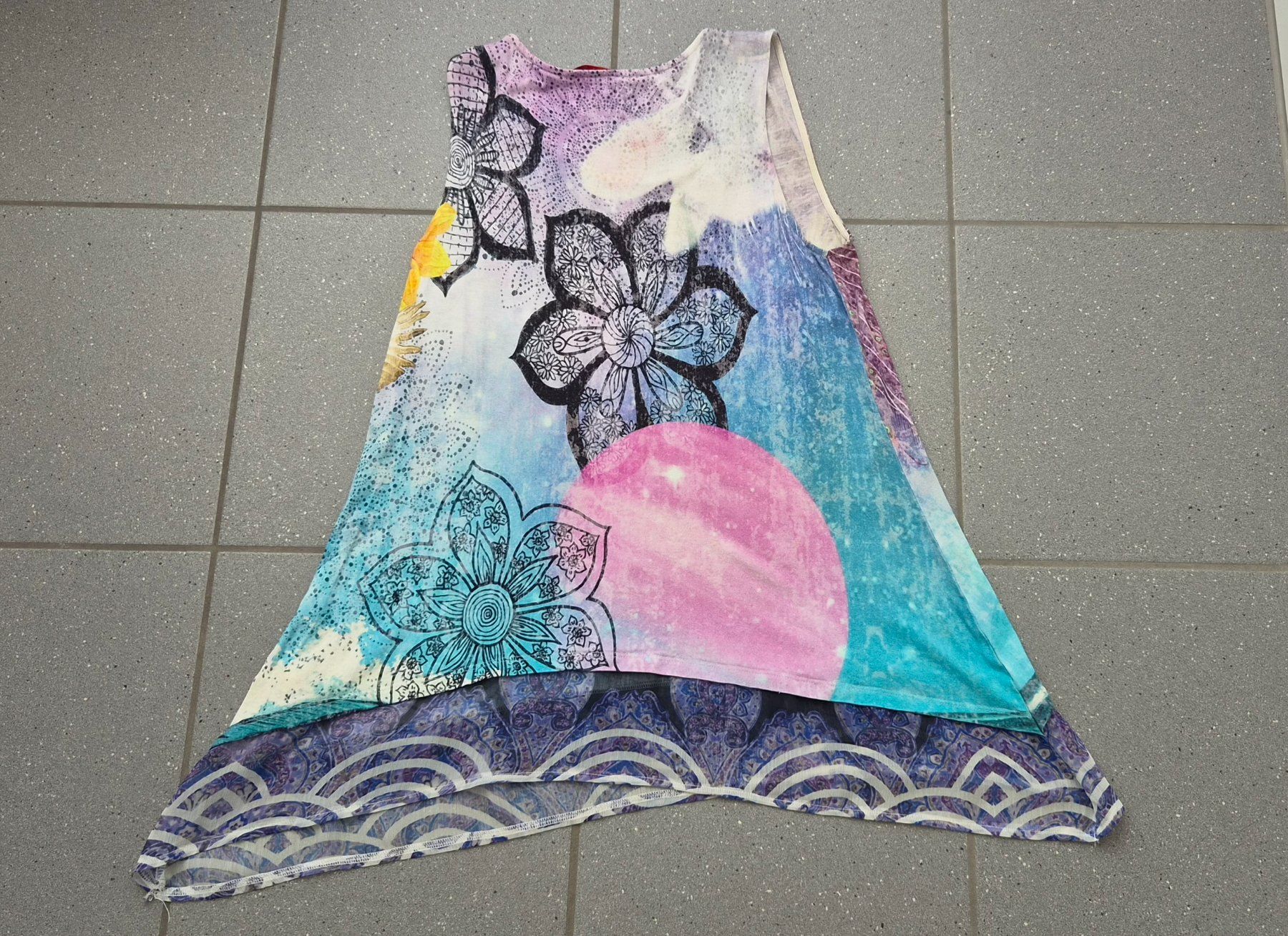 Desigual T-Shirts: Desigual T-shirt - Gr. M – Gebraucht aus Kollbrunn von Bobibau 1