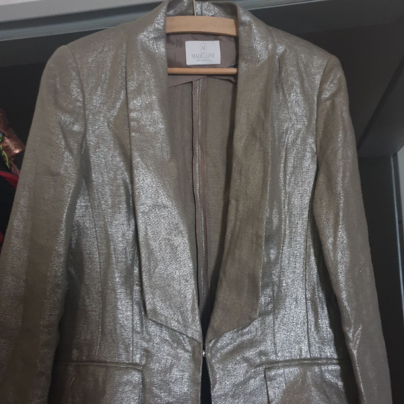 Madeleine Giacche: Madeleine Leinen-Glanz-Blazer Gr. 36 – Nuovo (secondo la descrizione) da Frenkendorf venduto da Moon111 2