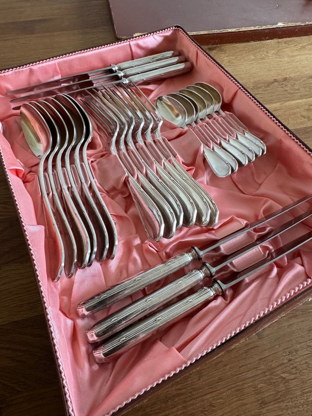 Set di posate: Antikes Besteck Set – Usato da Frauenfeld venduto da dilili 3