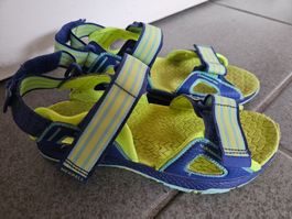Tolle Merrell Outdoor Sandalen 32 wie Lowa, Meindl, Teva