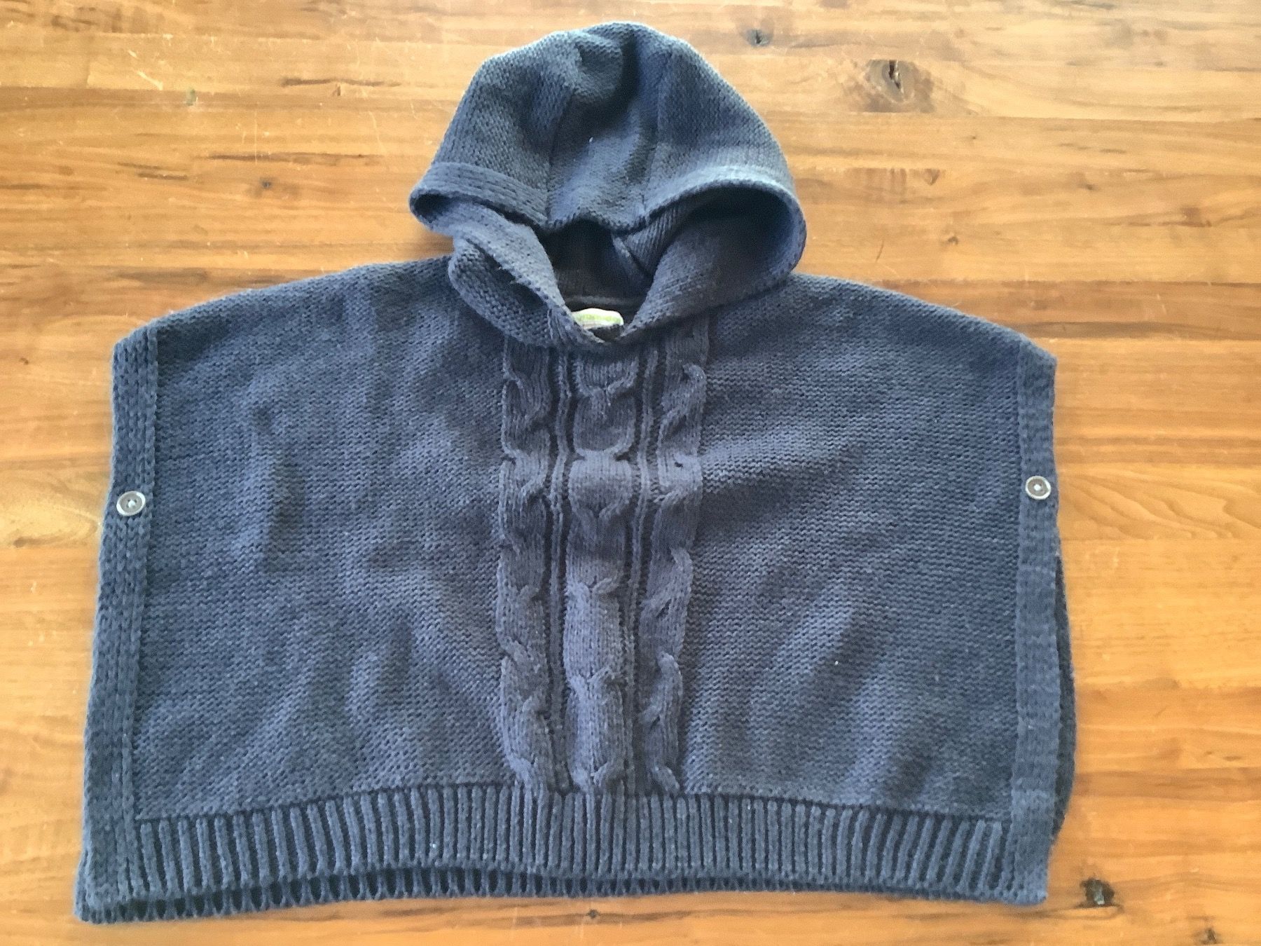 Vertbaudet Giacche & Cappotti: Kinder-Poncho Vertbaudet Grösse 110 – Usato da Ursenbach venduto da dia24
