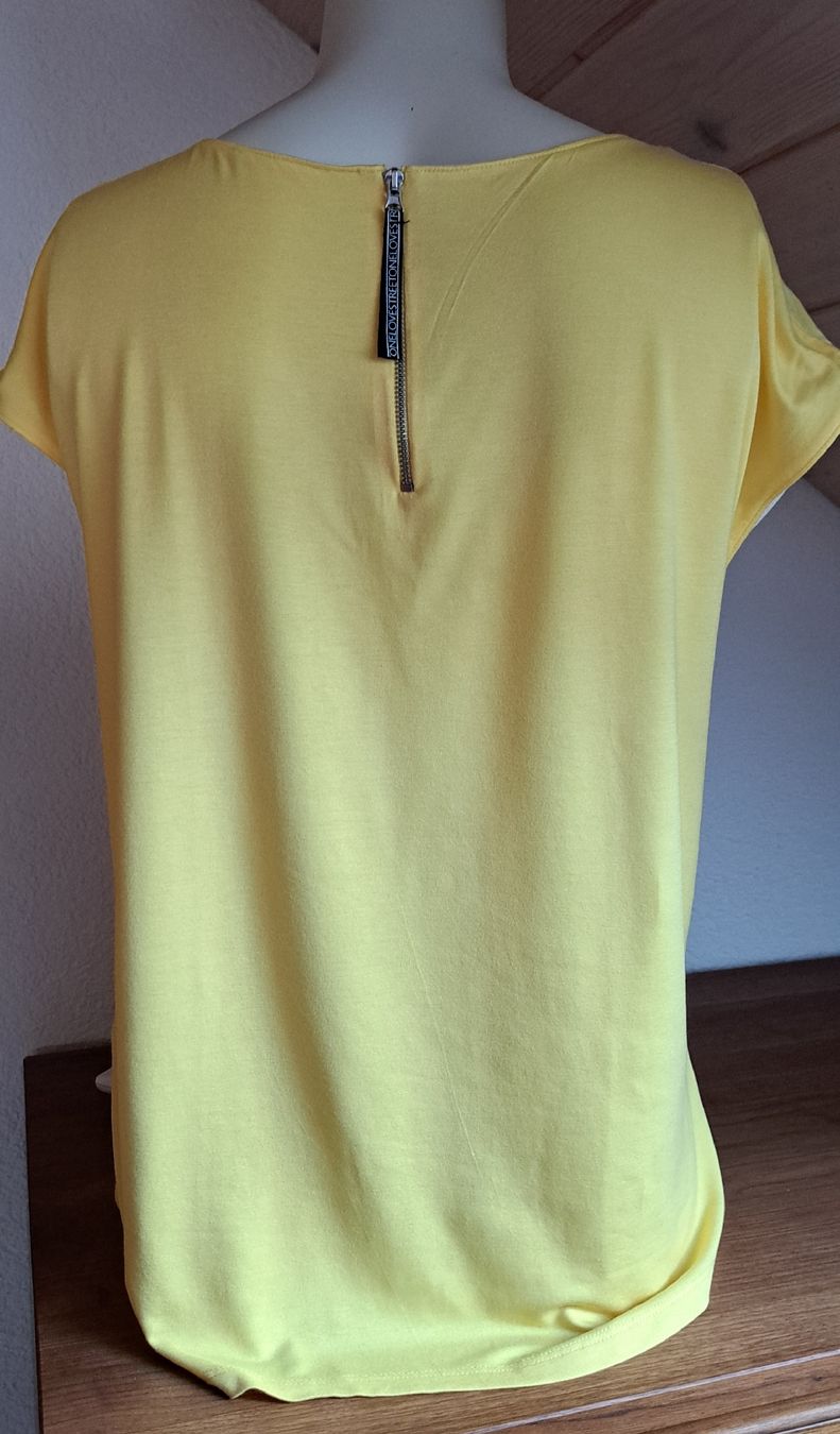 T-Shirts: Street One Shirt Gr.38  – Gebraucht aus Thalheim AG von Bekuadma 1