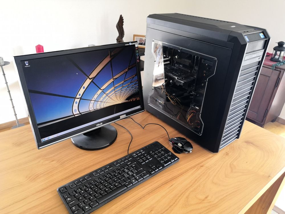 Komplett-PC Asus i7 mit Bildschirm/Tastatur/Maus (Gebraucht) in ...