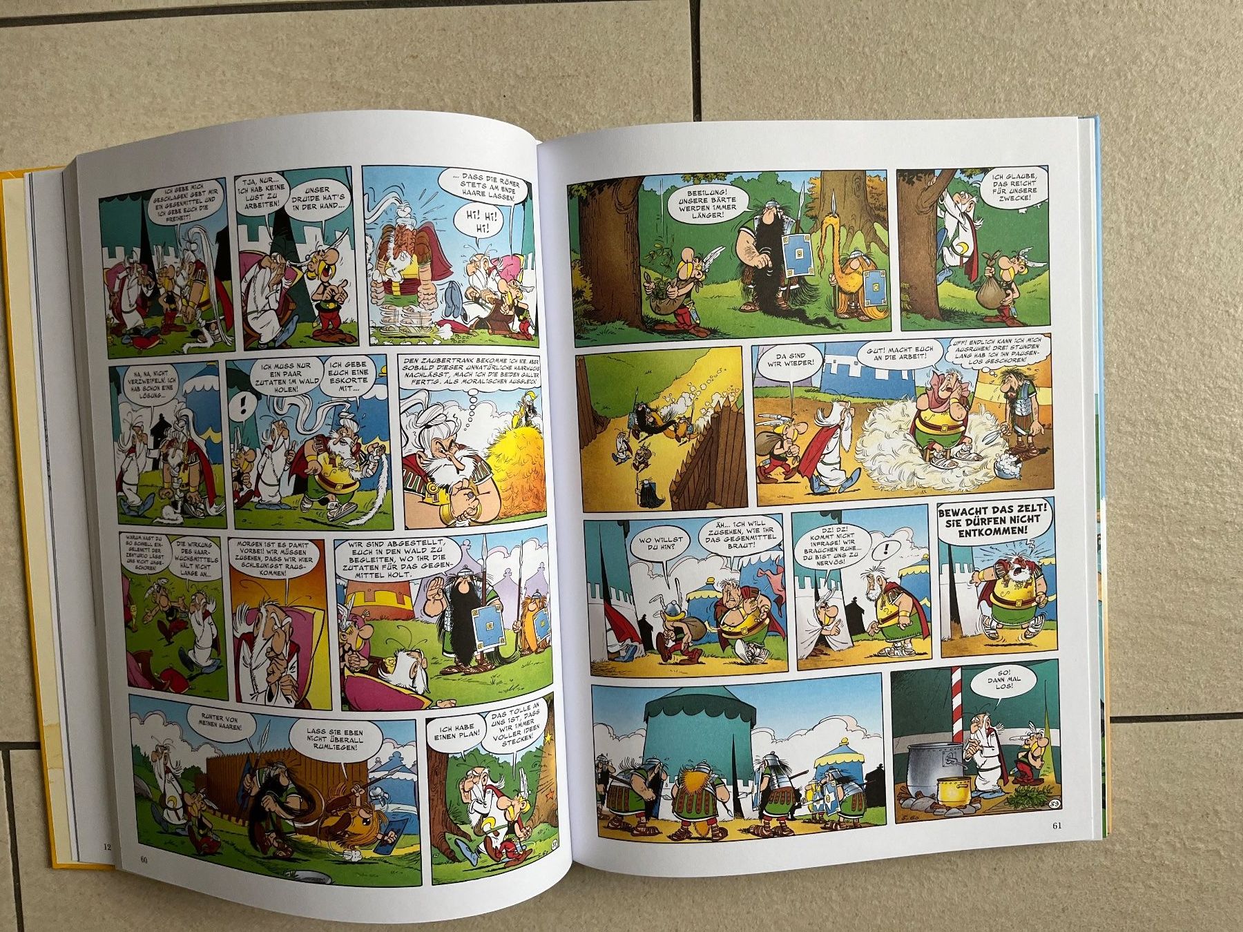 Comics: Asterix Edition Omnibus I - Comic Collection – Neu (gemäss Beschreibung) aus Altendorf von  8