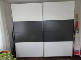 3-Türiger Schrank
