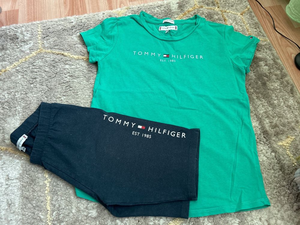 Tommy Hilfiger Gr. 140 Kaufen auf Ricardo