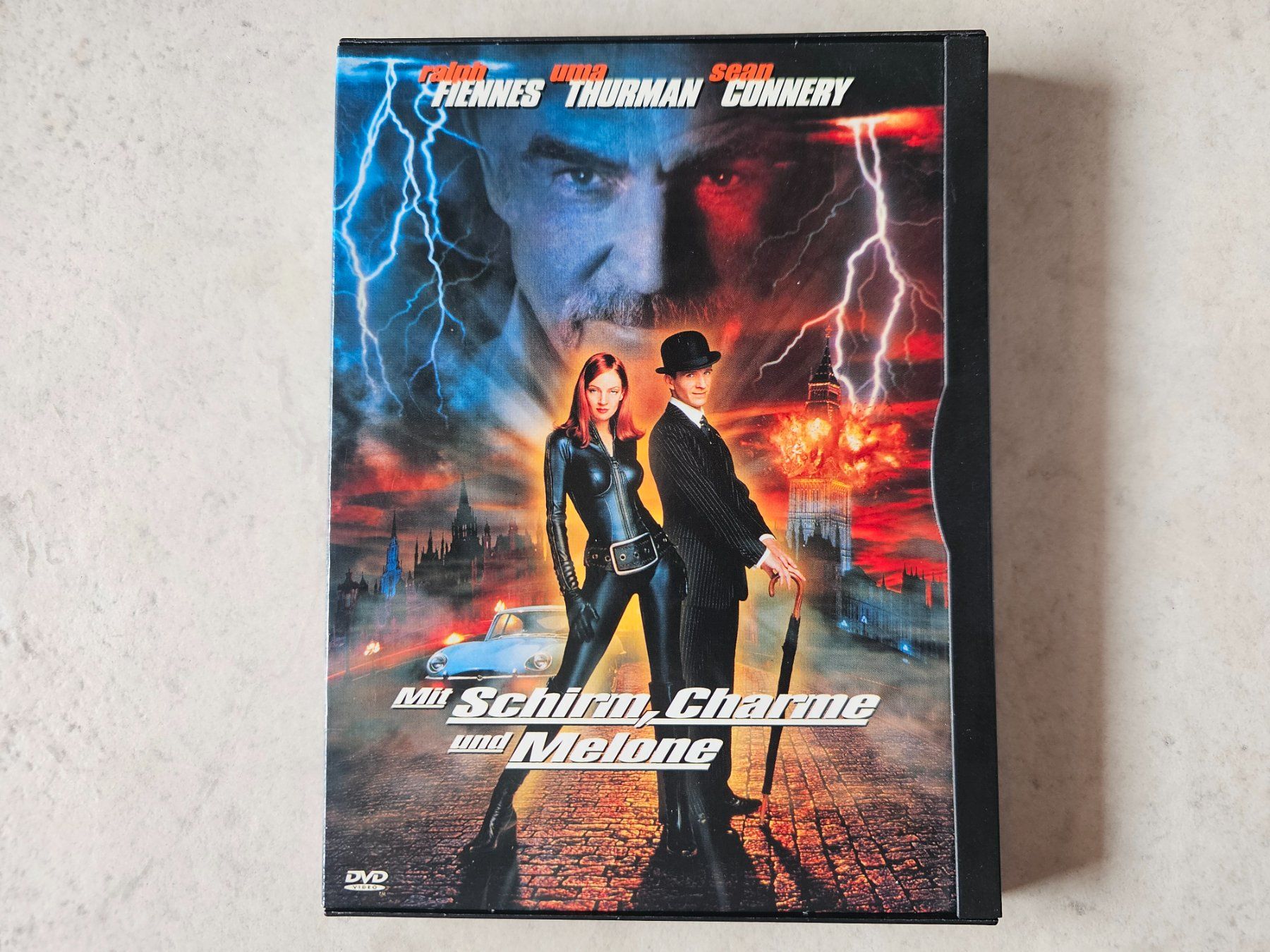 Tutti i DVDs: Mit Schirm, Charme und Melone – Usato da Schneisingen venduto da backstore24