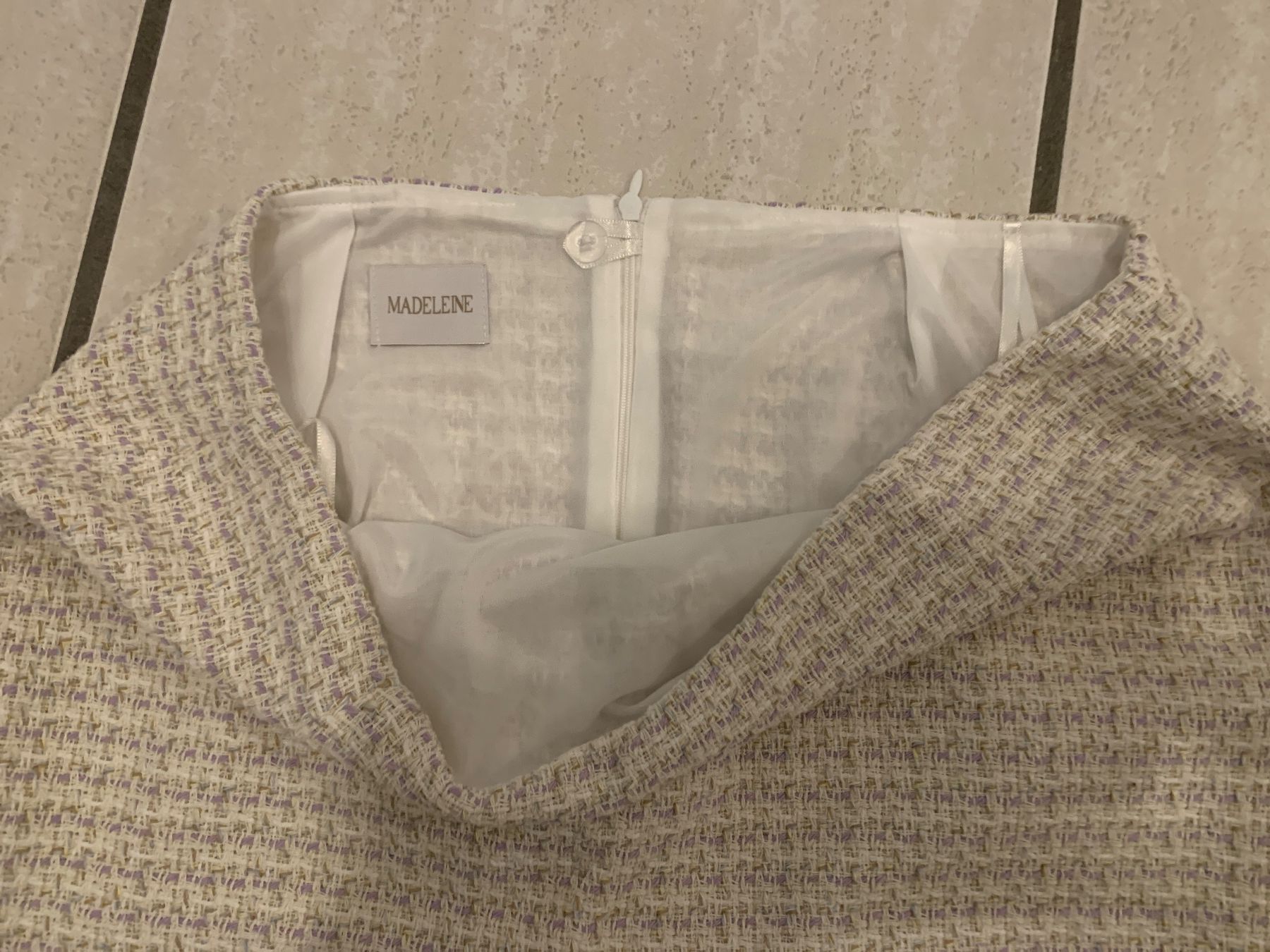 Gonne: Neue Rock von MADELEINE – Nuovo e nell'imballaggio originale da Lausen venduto da tiguan07 1