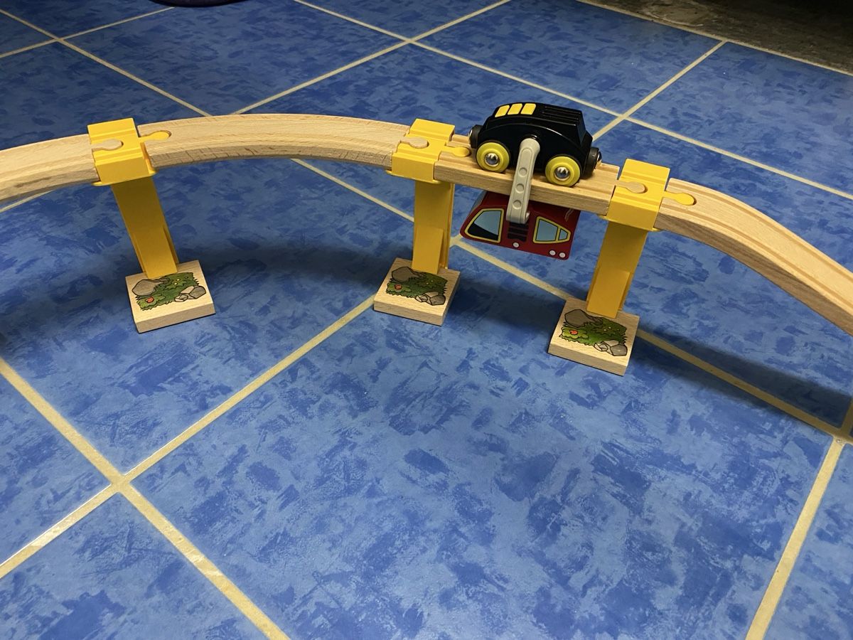 Brio Giocattoli: BRIO SKY TRAIN - SET NR. 33925 - RAR – Usato da Meierskappel venduto da Tarmogoyf 3