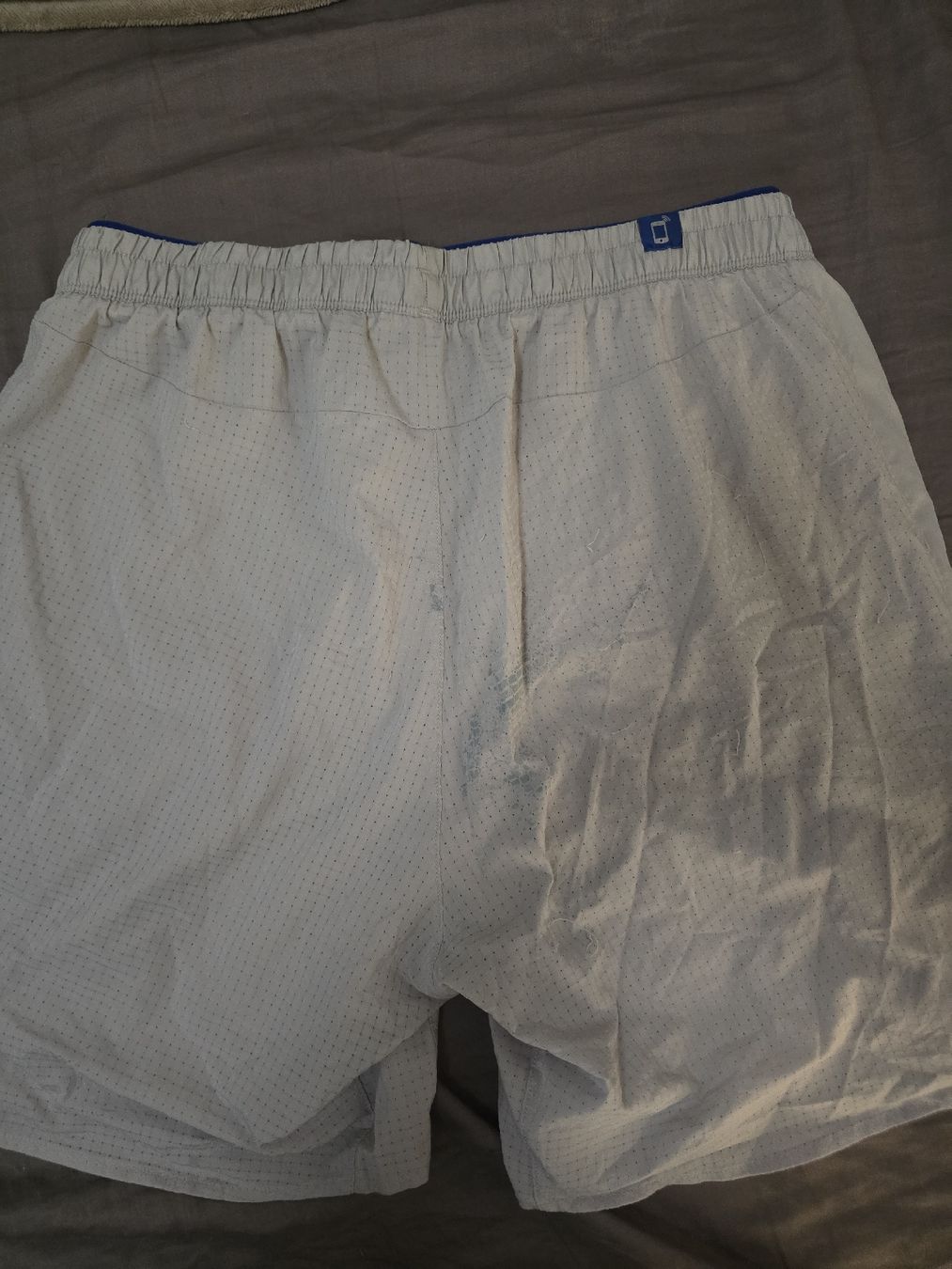 Adidas Pantaloni: Short Adidas Running Aeroready L – Usato da Mont-sur-Lausanne venduto da Didinho 2