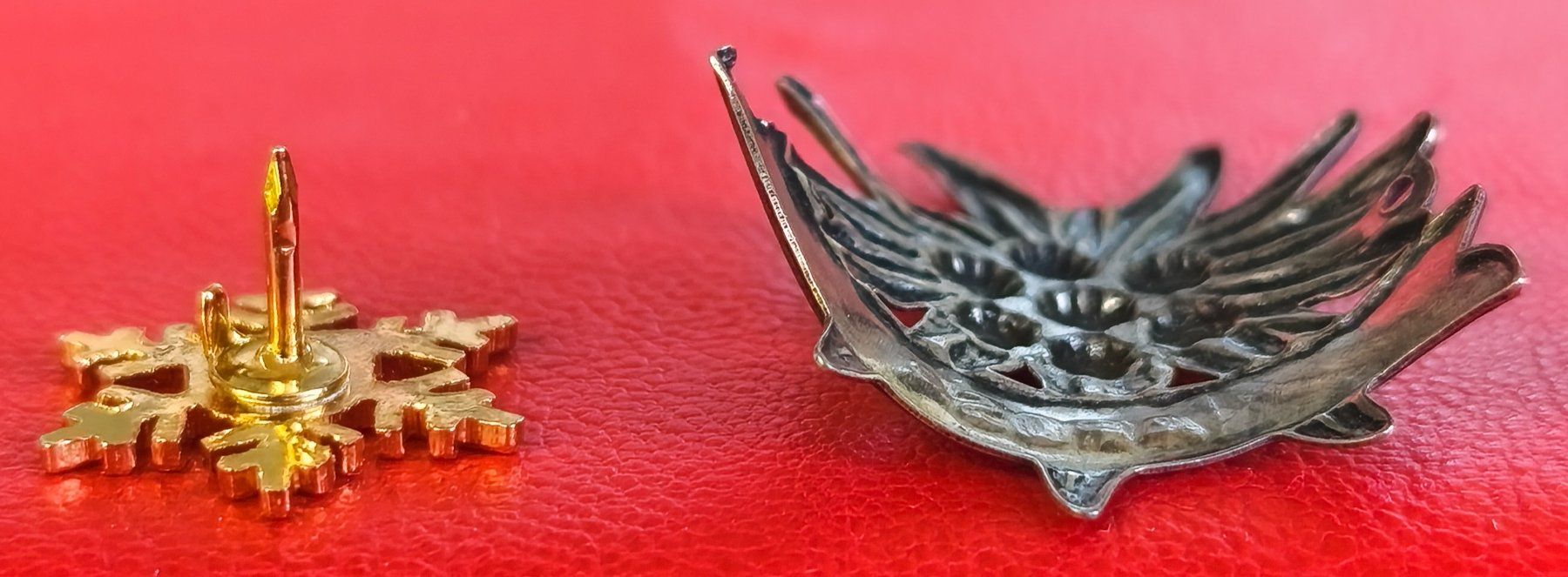 Placchette & Badge: 2 Abzeichen von Arosa, fairer Vers. – Usato da Zürich venduto da Tanteemma369 3