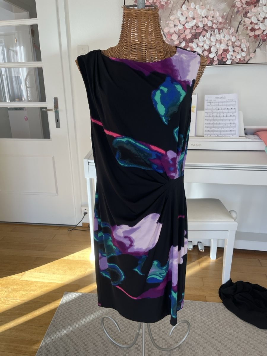 Vestiti: Sommerkleid Blumenmuster, neu – Usato da Solothurn venduto da Bobesch08