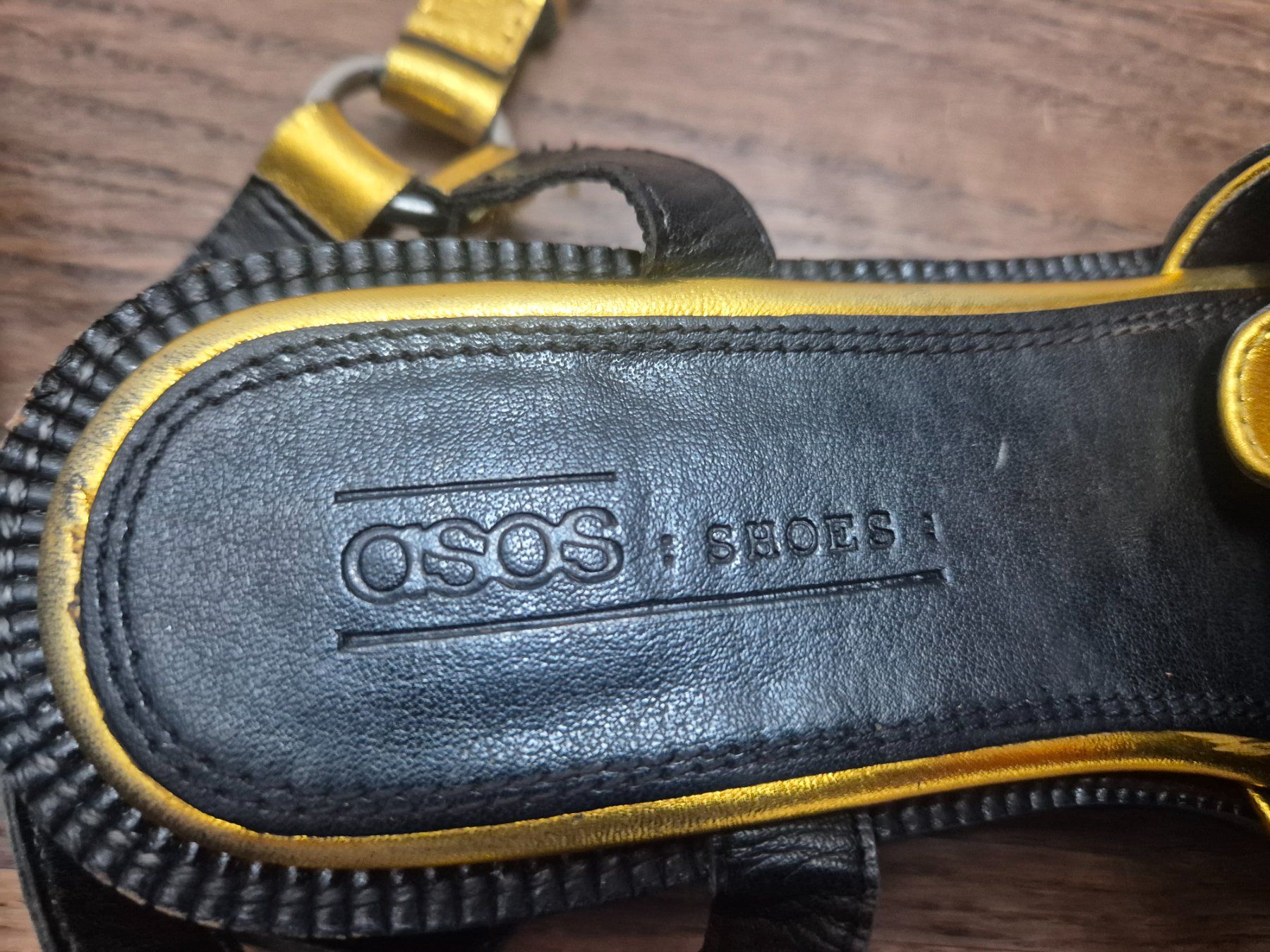 Asos Scarpe da donna: ASOS Sandals, Gold, size 38.5 – Usato da Zürich venduto da monadiederich 2