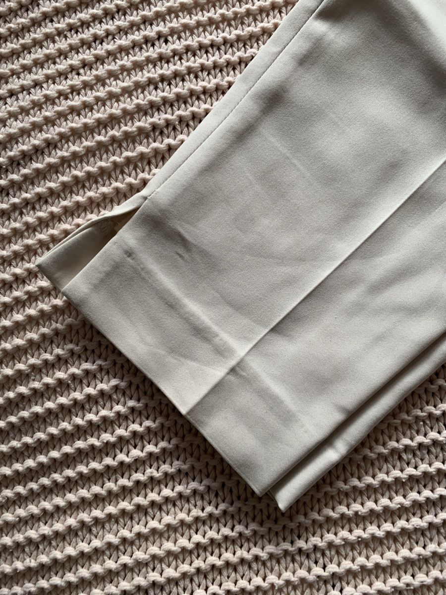 H&M Pantaloni: Pantalon chic – Nuovo (secondo la descrizione) da Montreux venduto da Izapeche811 4