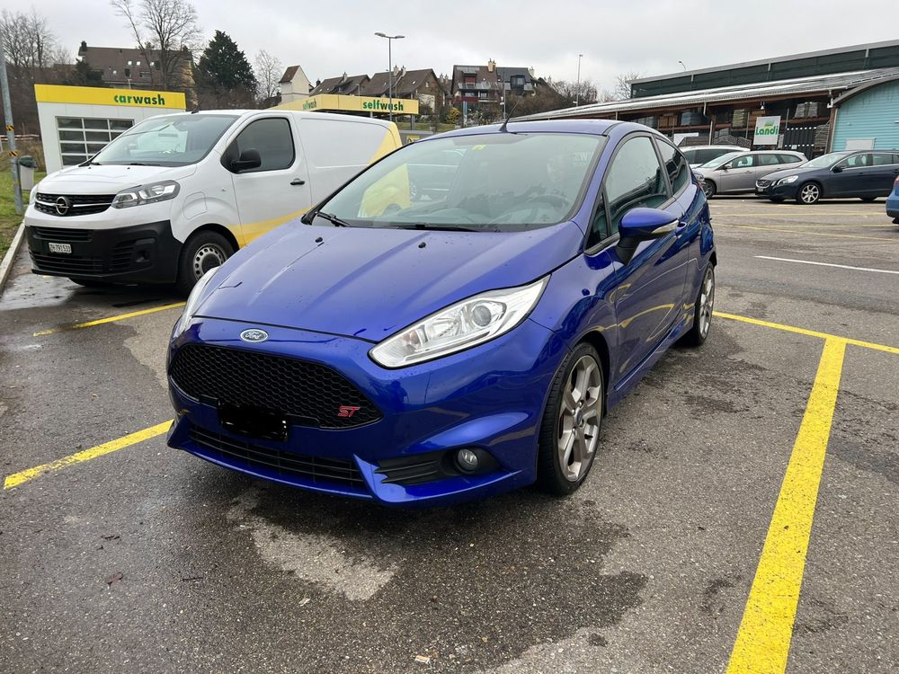 FORD Fiesta 1.6 SCTi ST-2