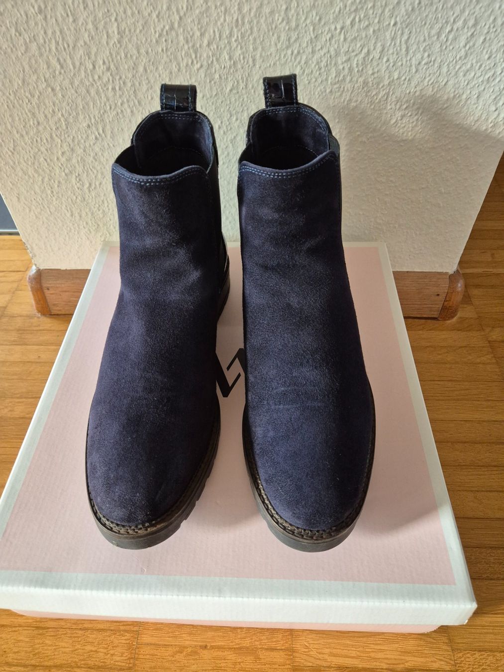 Scarpe da donna: Chelsea Boots, Gr. 39 – Nuovo (secondo la descrizione) da Muttenz venduto da Subito11