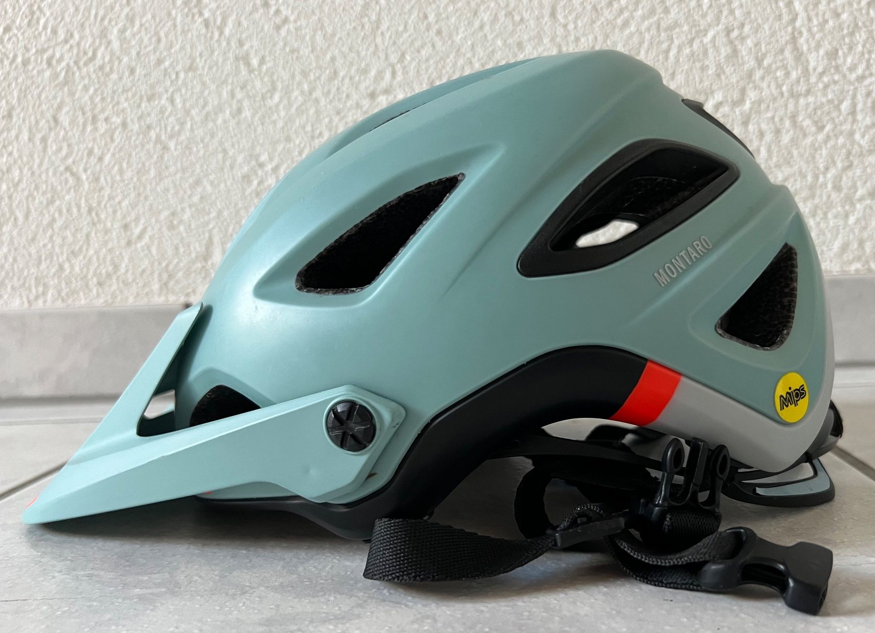 Giro Caschi: Velohelm GIRO MONTARO MIPS 51-55cm Grösse S – Nuovo (secondo la descrizione) da Münsingen venduto da Omasaki